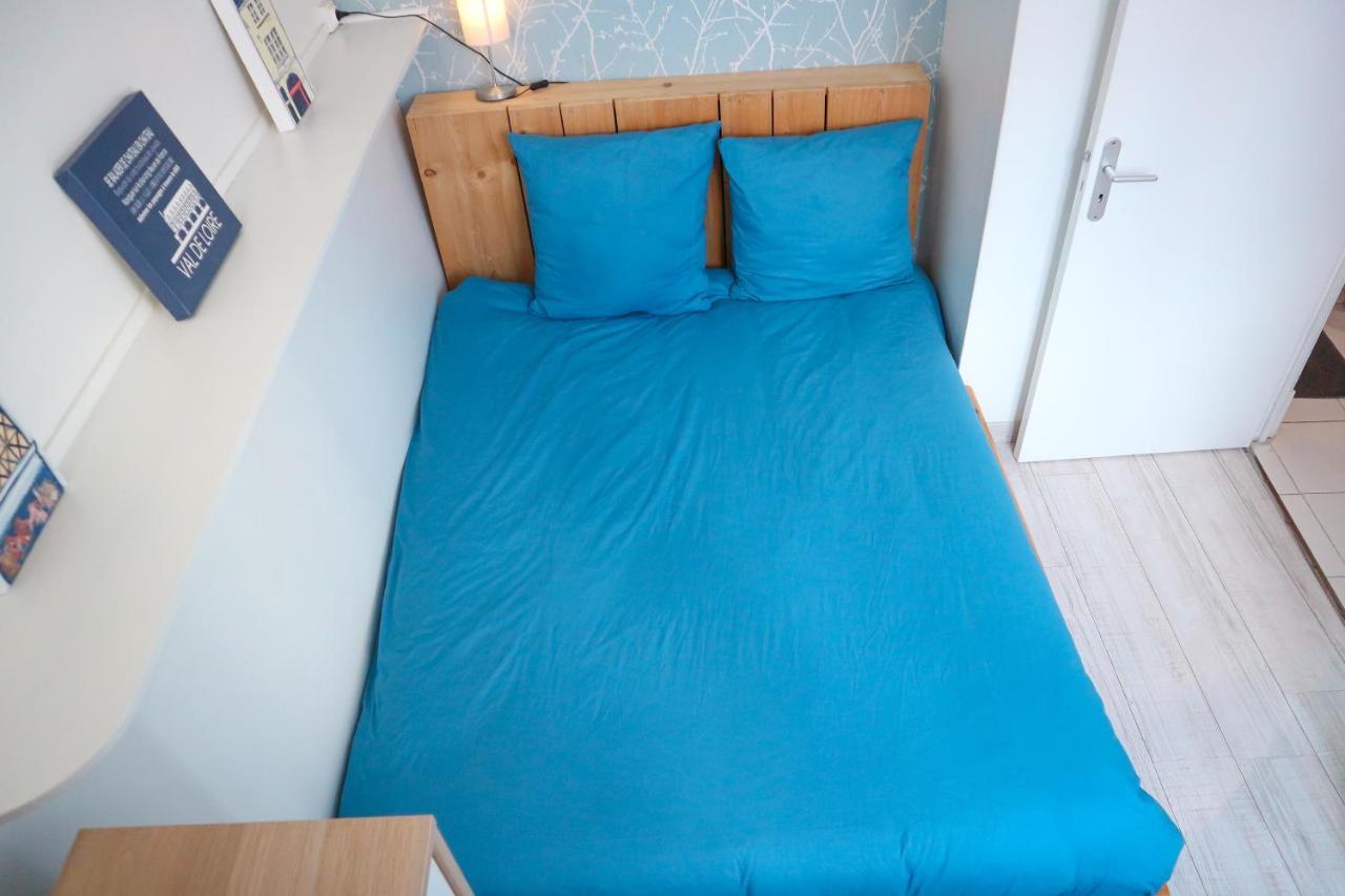 La Petite Maison Des Halles Apartment Tours Bagian luar foto
